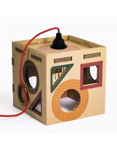 Caja de juguetes montessori con accesorios de formas