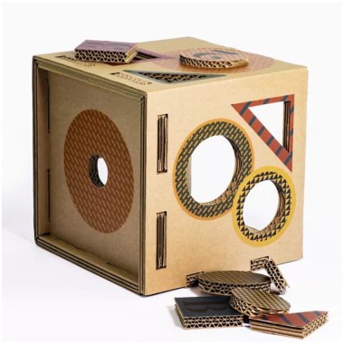 Montessori toy box with shape accessories