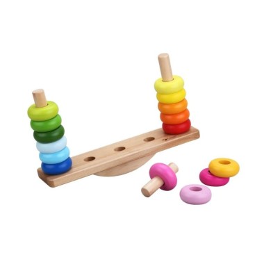 Juego de apilar y equilibrio